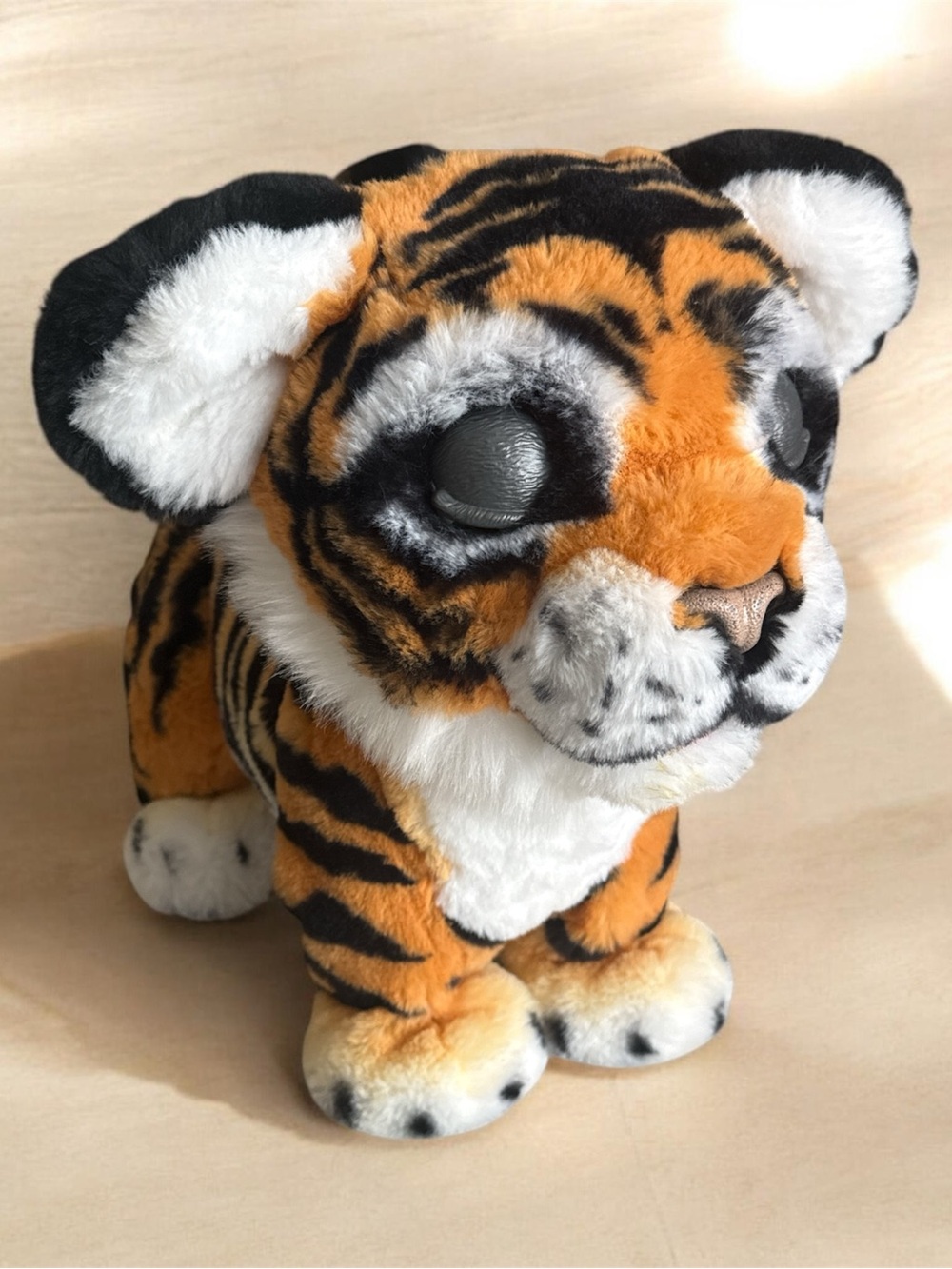 FurReal Friends Roarin’ Tyler The Playful Tiger Interactive Plush Hasbro